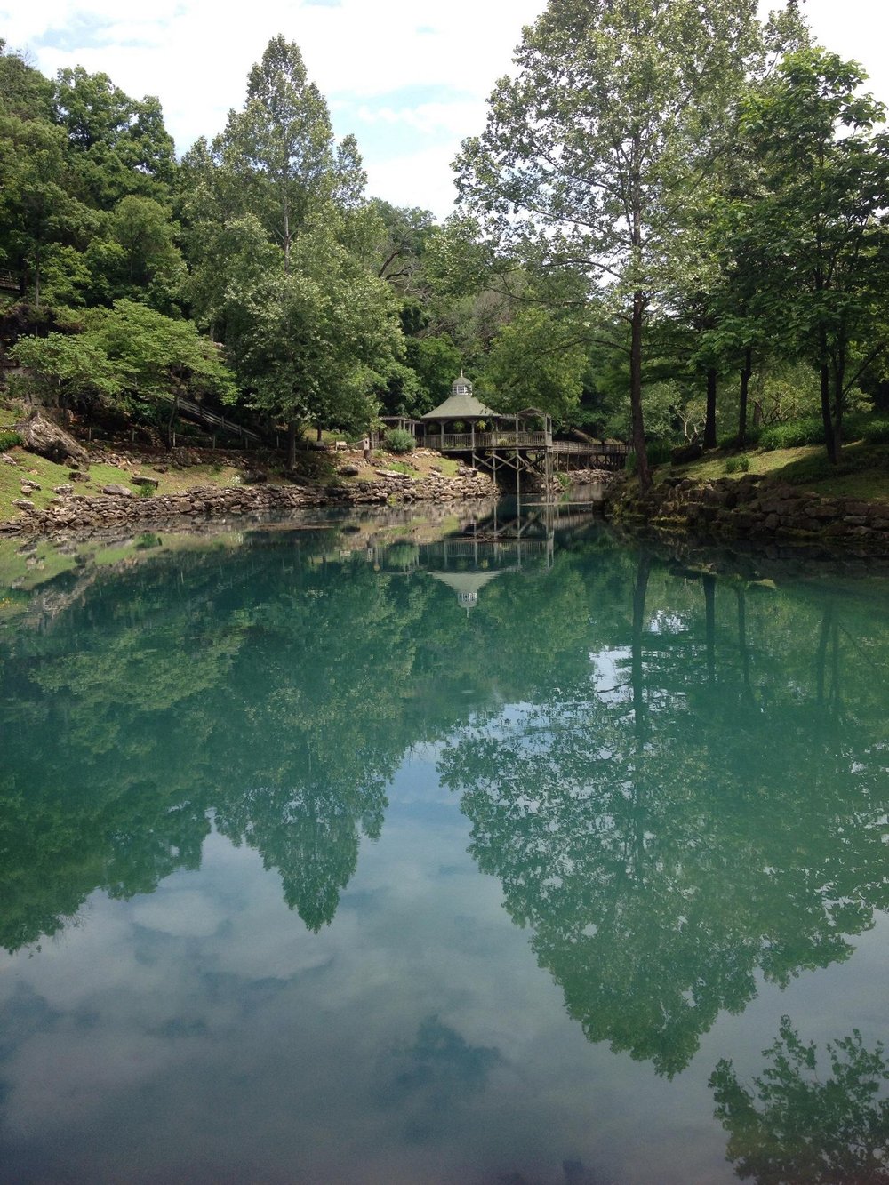 Blue Springs Heritage Center: Nature's Crystal Clear Masterpiece