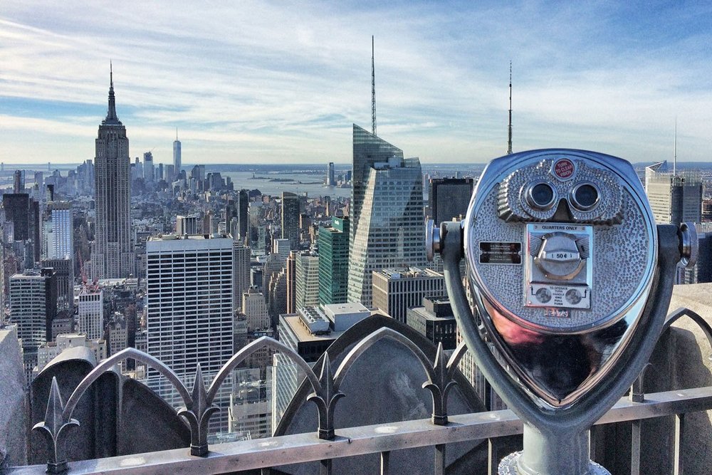 Top of the Rock: NYC's Ultimate Sky-High Spectacle