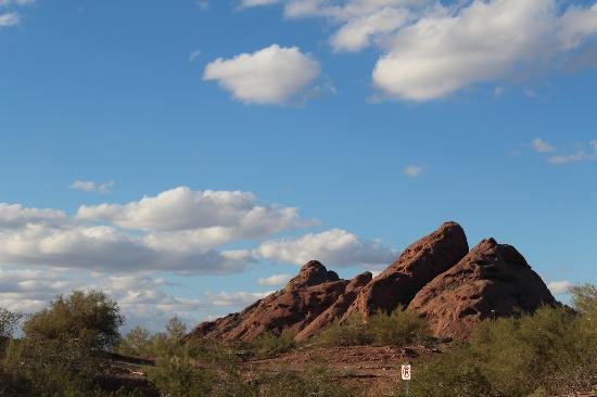 Hole in the Rock: Phoenix's Iconic Natural Window