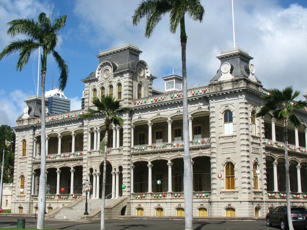 Iolani Palace: Where Hawaiian Royalty Once Reigned