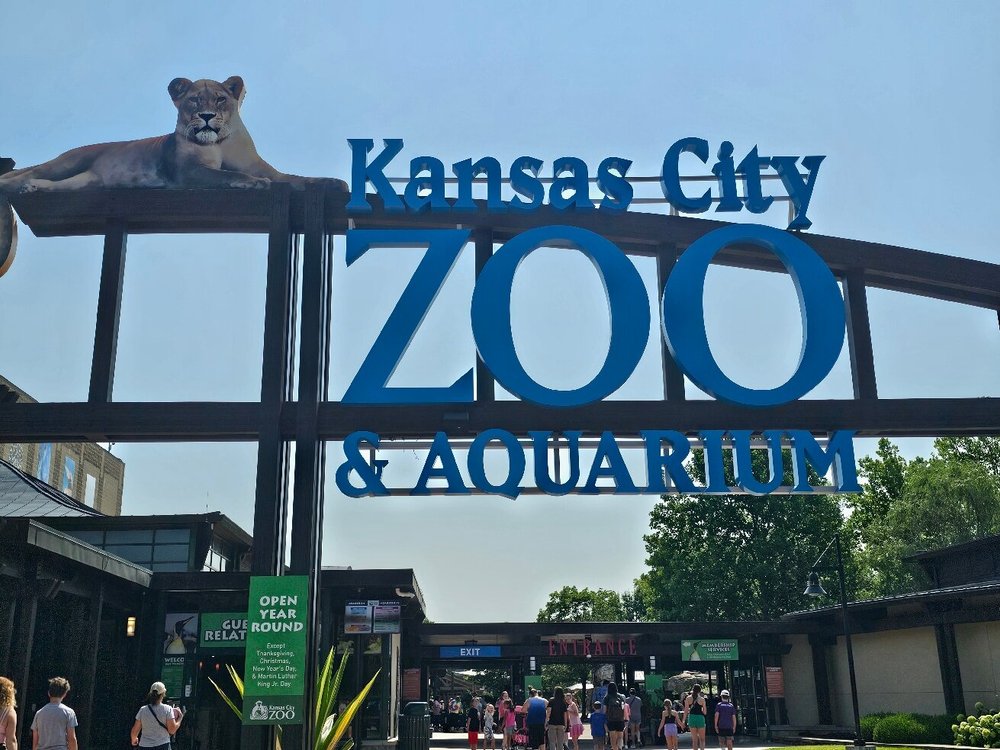 Kansas City Zoo & Aquarium