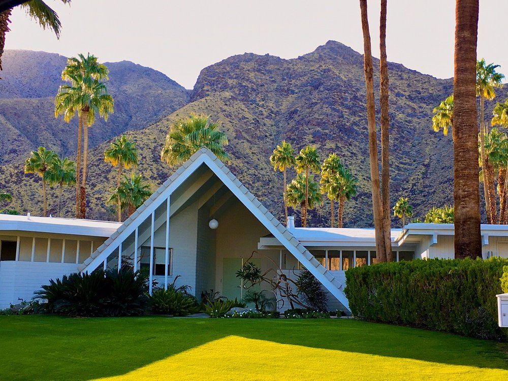 Las Palmas: Celebrity Neighborhood Tour