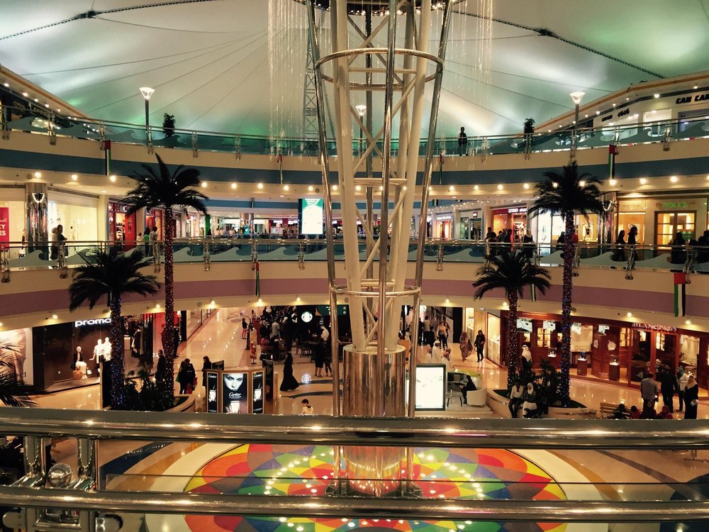 Marina Mall: Shopping Paradise Meets Family Fun