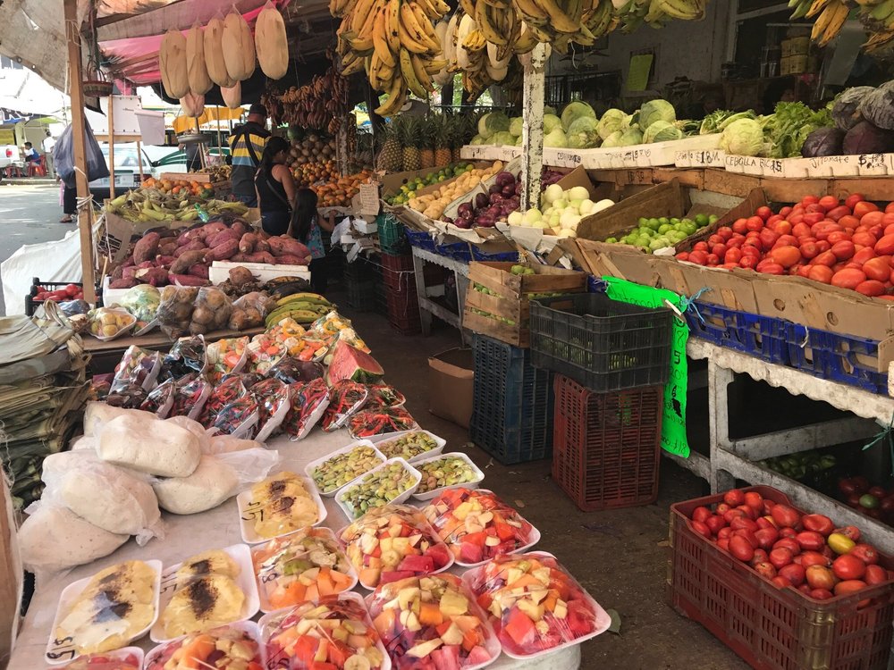 Mercado 23: Your Gateway to Authentic Cancun Life