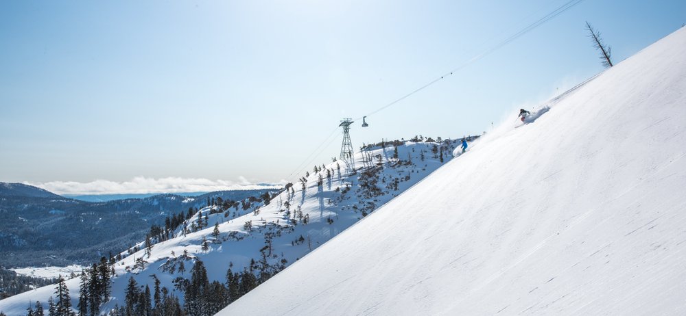 Palisades Tahoe: Olympic Slopes and World-Class Skiing